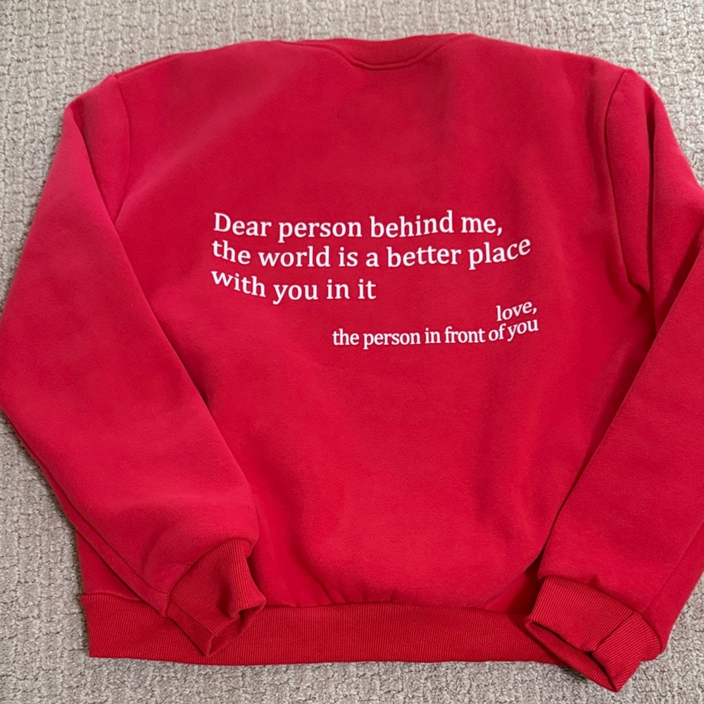 Original red “Dear Person Behind Me” su*c*de prevention Sweatshirt (M unisex)